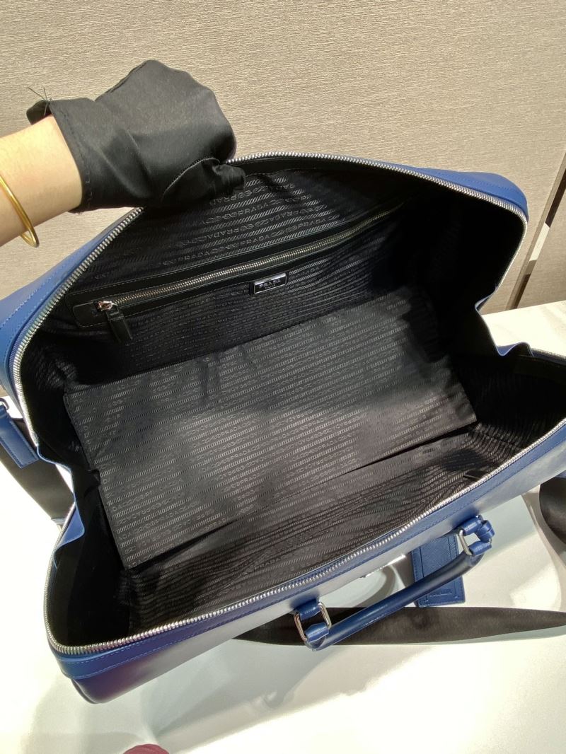 Pra*a travel bags